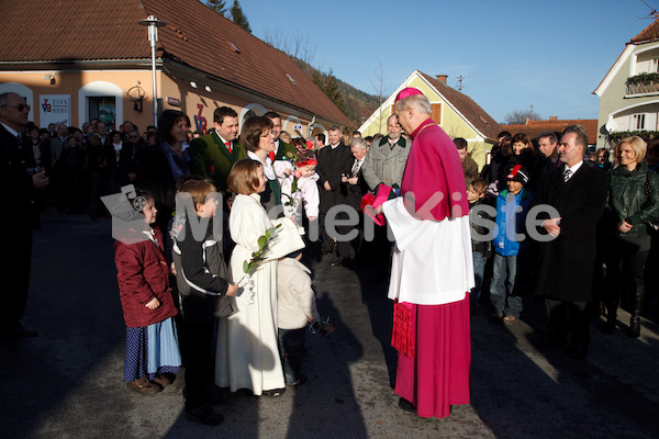 Altarweihe Anger Einzug-17.jpg