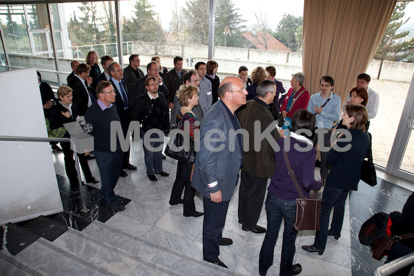 Kirchenpressekonferenz-0527.jpg