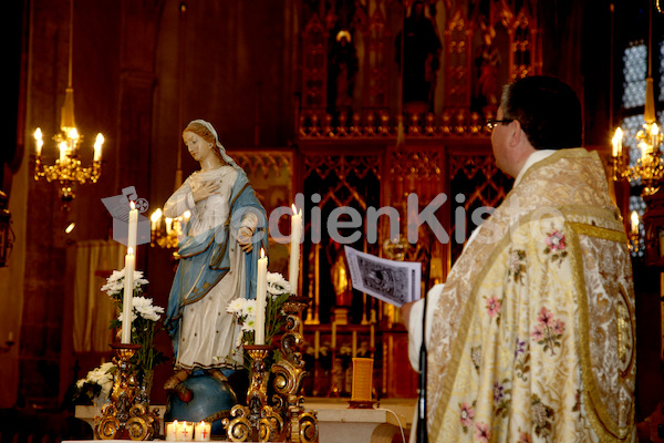 Lange Nacht der Kirchen 2011 fuer Werbung 2012-0029-2