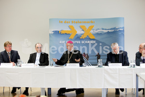 Pressekonferenz auf Christus schauen-32.jpg