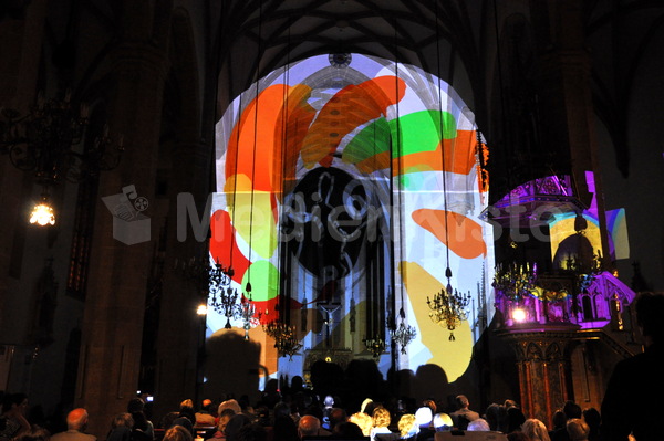 Foto Jokesch Stadtparrkirche Graz Lichtshow (3)