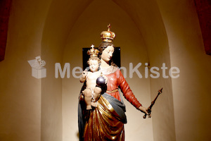 Foto Neuhold Altarweihe in St. Katharein a. d. Laming-9330