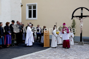 Foto Neuhold Altarweihe in St. Katharein a. d. Laming-9341