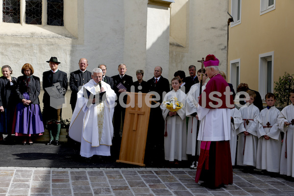 Foto Neuhold Altarweihe in St. Katharein a. d. Laming-9358