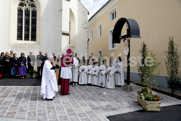 Foto Neuhold Altarweihe in St. Katharein a. d. Laming-9384