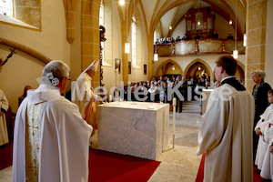 Foto Neuhold Altarweihe in St. Katharein a. d. Laming-9544