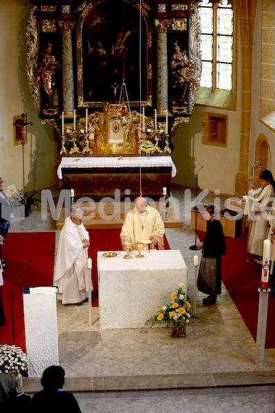 Foto Neuhold Altarweihe in St. Katharein a. d. Laming-9620