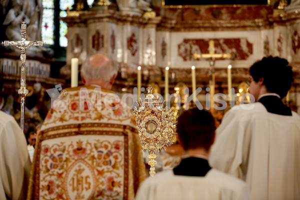 Foto Neuhold Fronleichnam Graz 2013-0443