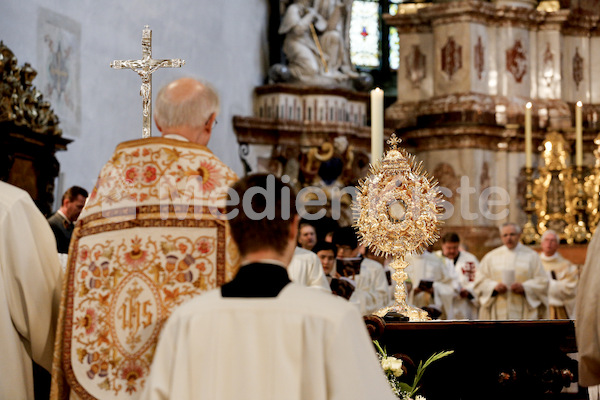 Foto Neuhold Fronleichnam Graz 2013-0453