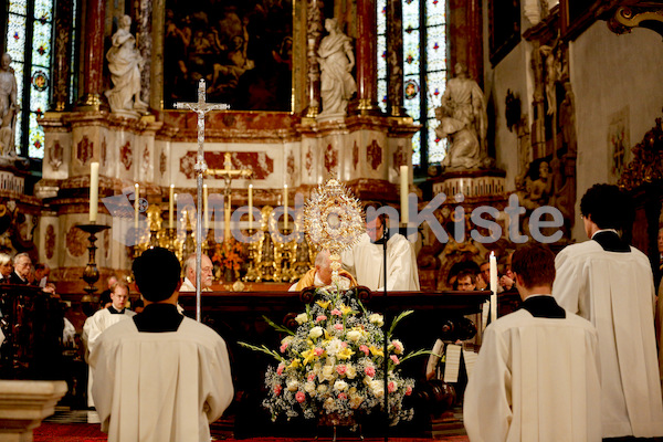 Foto Neuhold Fronleichnam Graz 2013-0477