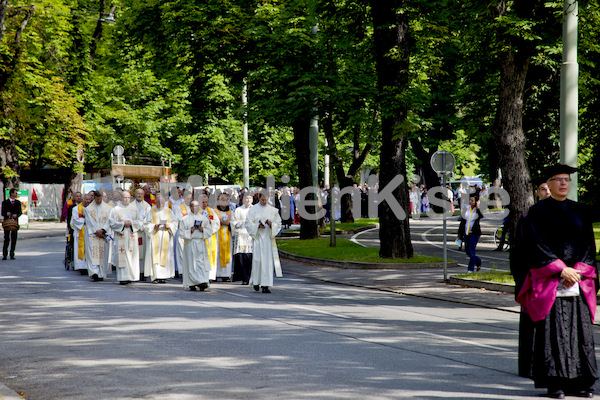 Fronleichnamsprozession 2012-1750