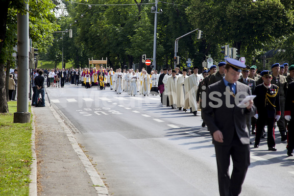 Fronleichnamsprozession 2012-1801