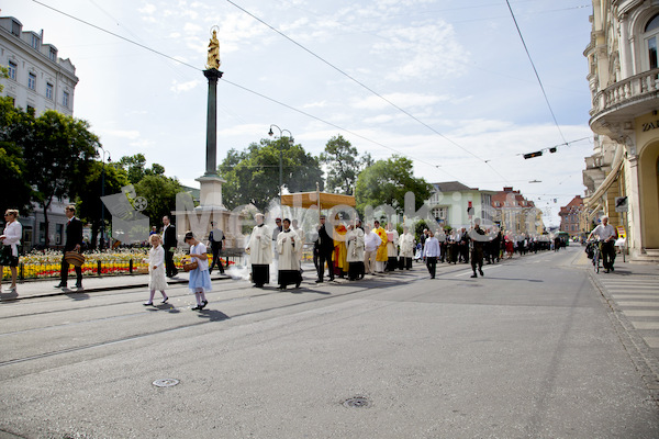 Fronleichnamsprozession 2012-1885