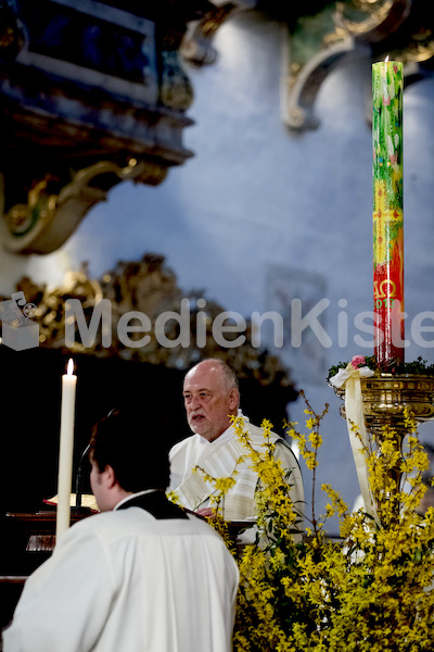 Gebet um geistliche Berufungen-5235