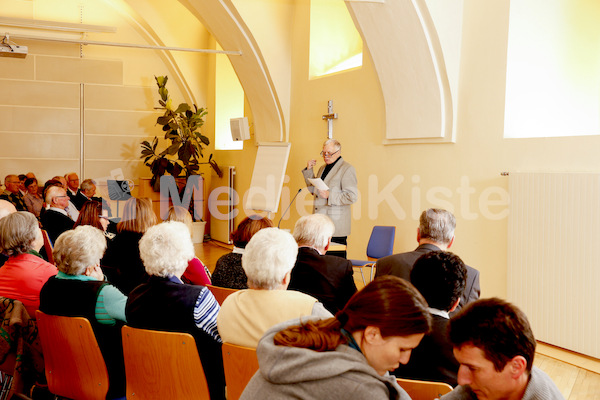 Glaubensseminar in Seggau m. P. Paul Thoerner-0824