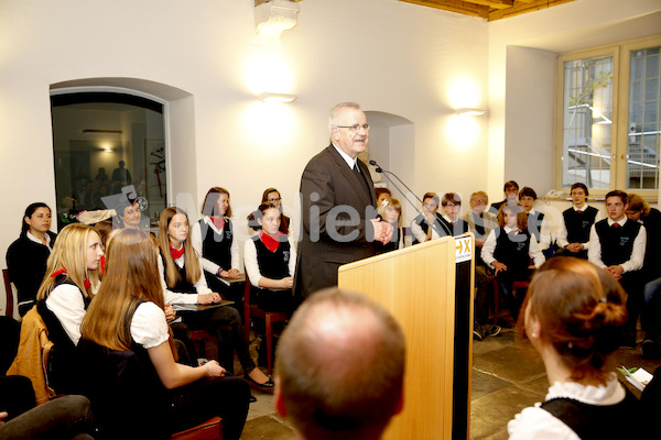 Gruen Dioezesanmuseum Ausstellungseroeffnung-2011