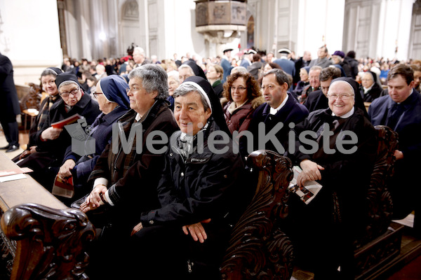 Hl. Messe Inauguration EB Lackner-5167