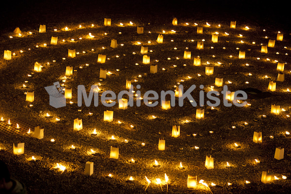 Lange Nacht der Kirche Lichterlabyrinth-0722