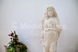 LSF Marienstatue Segnung-1210