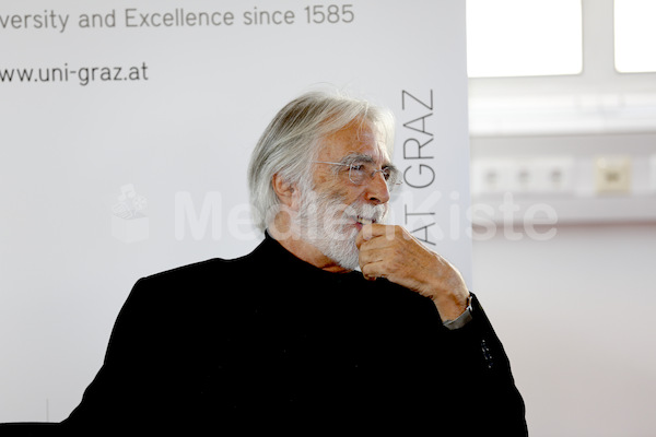 Michael Haneke erhaelt den Ehrendoktor der Universitaet Graz-0978