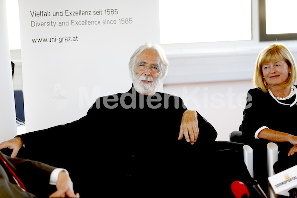 Michael Haneke erhaelt den Ehrendoktor der Universitaet Graz-1050