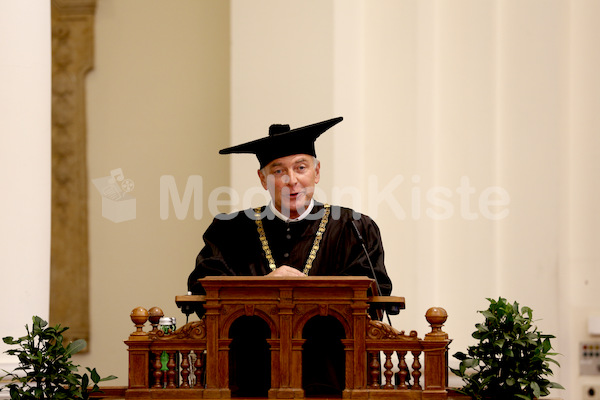 Michael Haneke erhaelt den Ehrendoktor der Universitaet Graz-1180