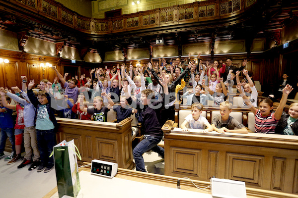 Ministranten beim Grazer  Bürgermeister Nagl 