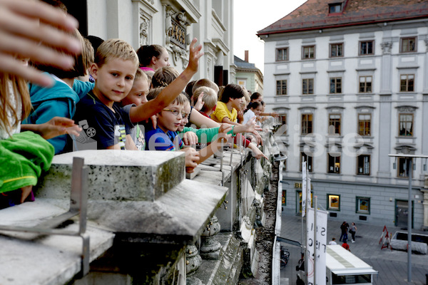 Ministranten beim Grazer  Bürgermeister Nagl 