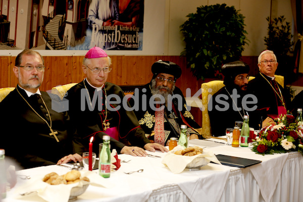 Papst Tawadros II in Graz-1099